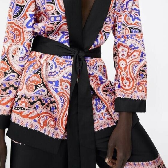 Zara Paisley Printed Laped Collar Flowy Blazer - Picture 12 of 13
